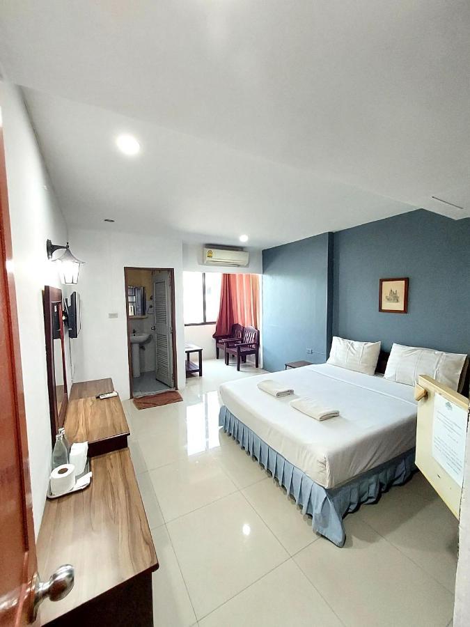Traveller Inn Hotel Chiang Mai Exterior photo