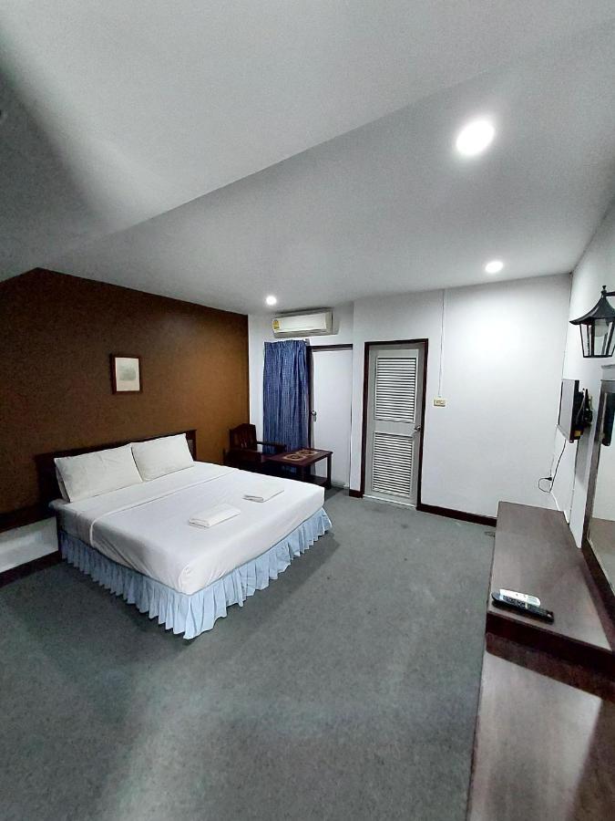 Traveller Inn Hotel Chiang Mai Exterior photo