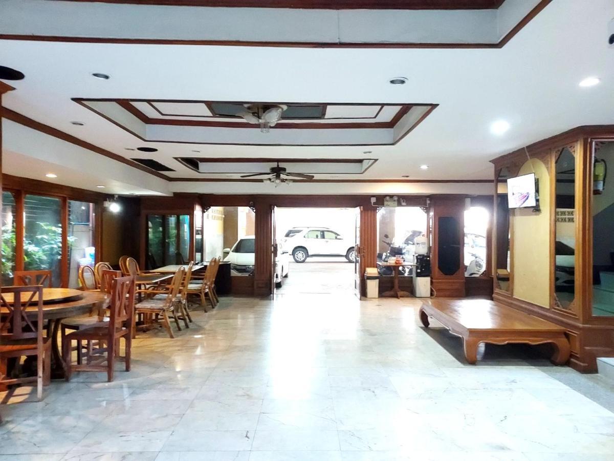Traveller Inn Hotel Chiang Mai Exterior photo