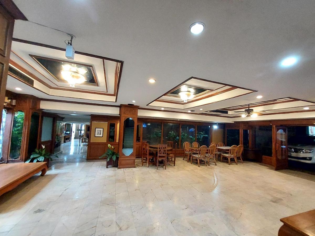 Traveller Inn Hotel Chiang Mai Exterior photo